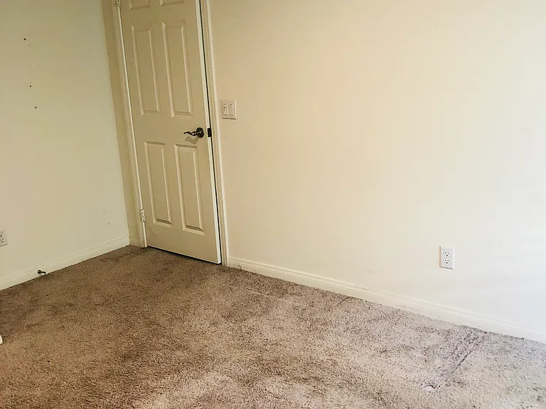 32273 Wild West Ct — Photo 14