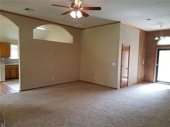 2nd image of 15605 Stone Meadows Dr