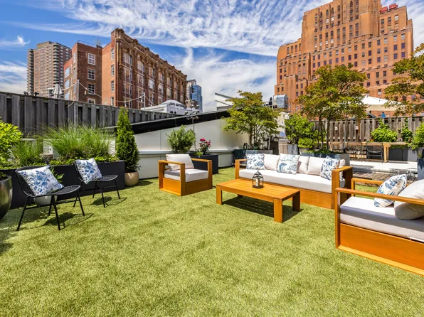 16 Hudson Street image 1 of 30