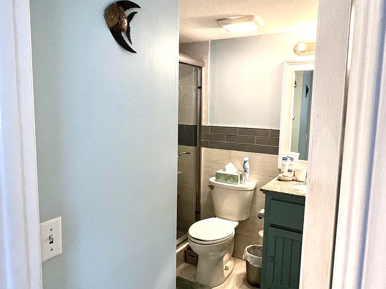 2840 NE 14th St #314A — Photo 9