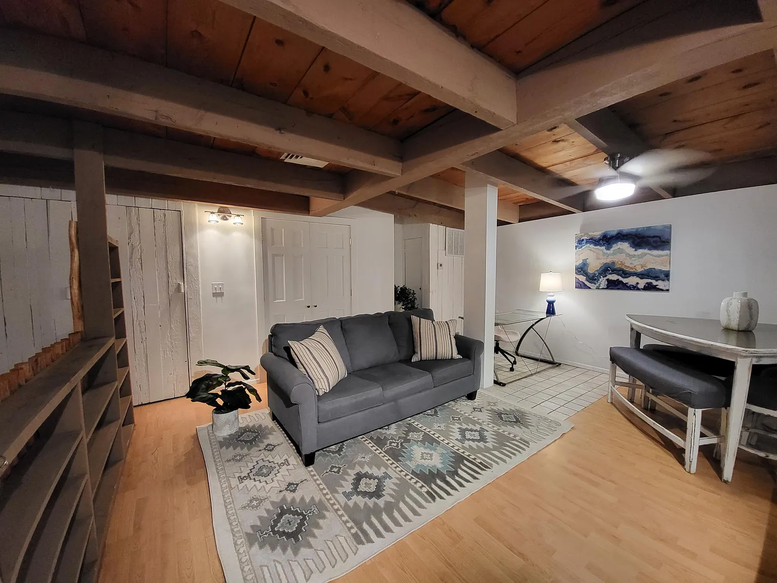 1 bed, 900 sqft, $1,750 — Photo 2