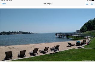21 Harbour Vlg, Branford, CT 06405