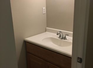 306 S Middle Grove Ct, Westminster, MD 21157