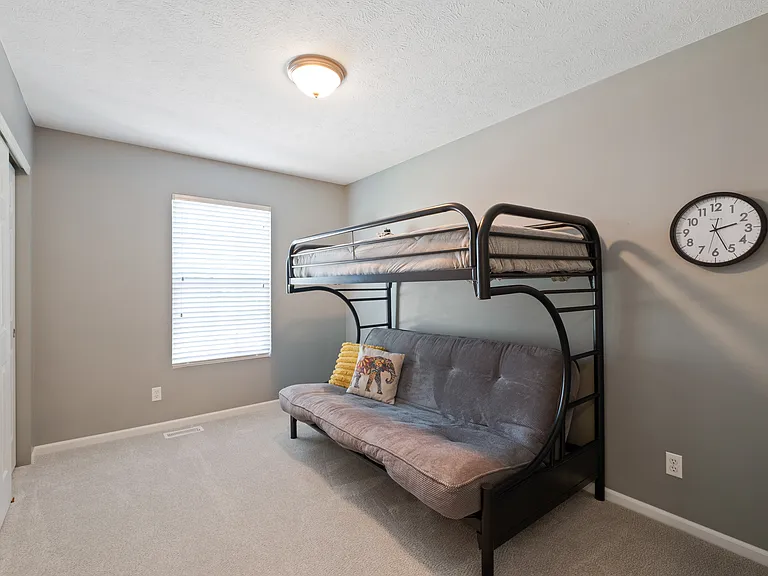 19414 V St — Photo 11