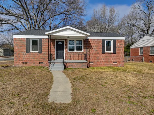 1130 Sunnyside Dr, Cayce, SC 29033