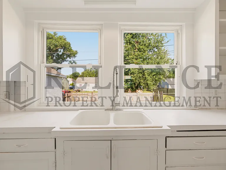 619 Houser Dr — Photo 16