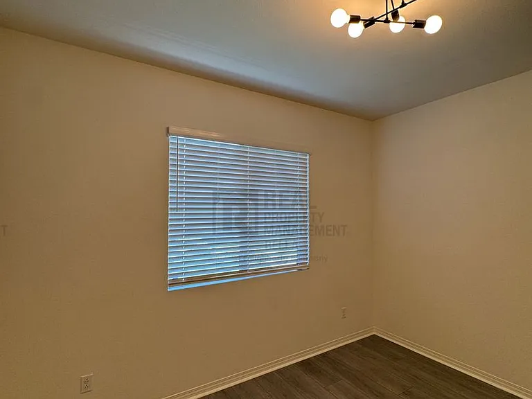 29261 Humboldt Ct — Photo 19