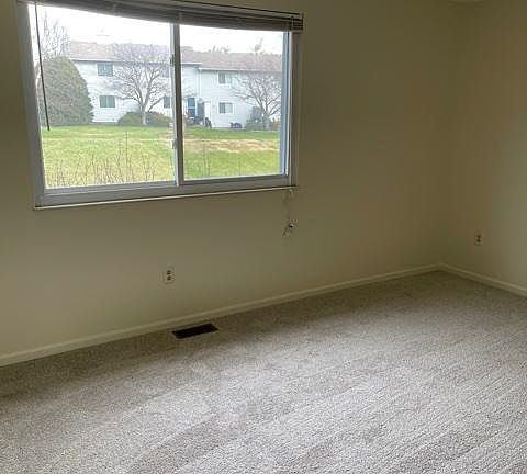 5th image of 6644 Fernshire Ct