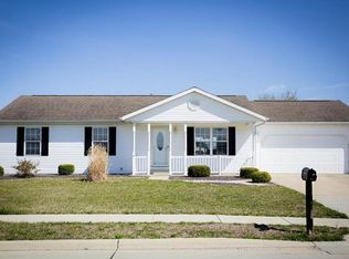 13004 Koch Ln, Breese, IL