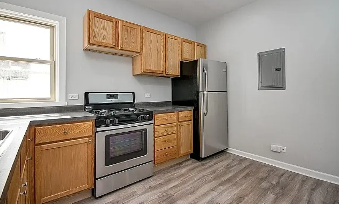 1 bed, 650 sqft, $1,375 — Photo 3