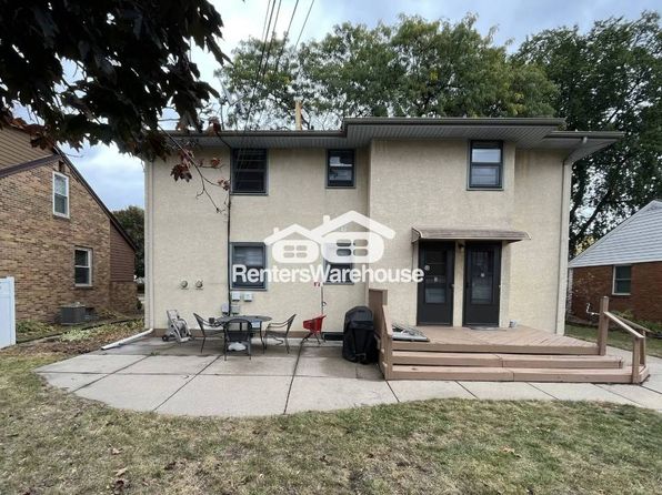22 16th Ave N