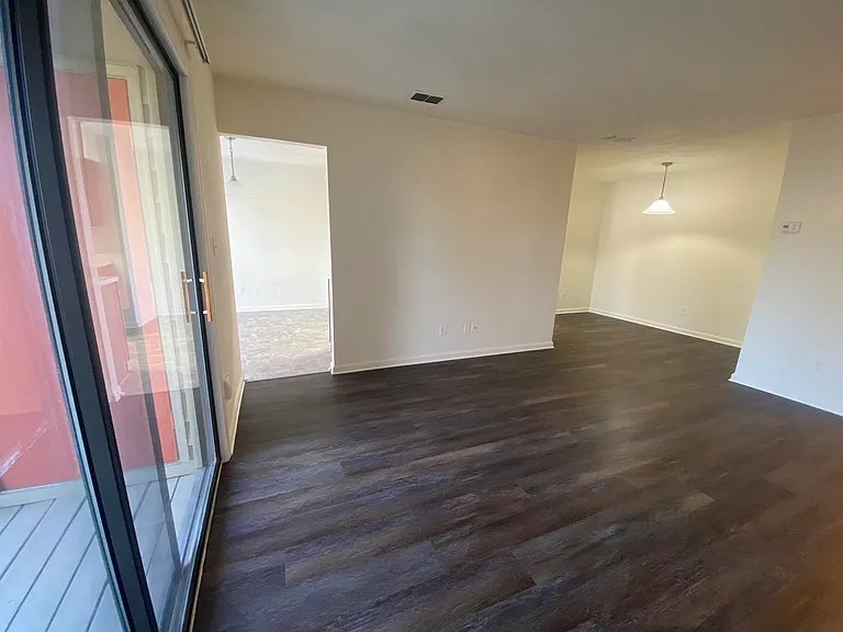 Princeton Circle West Apartments — Photo 75