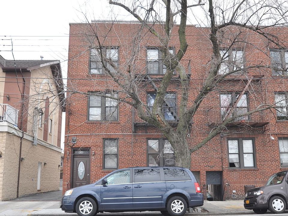 2nd image of 456 City Island Ave APT 2R