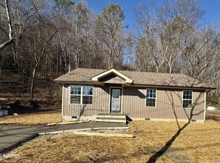 519 Hillcrest St, Clinton, TN 37716