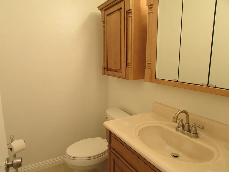 5339 Heather St — Photo 9