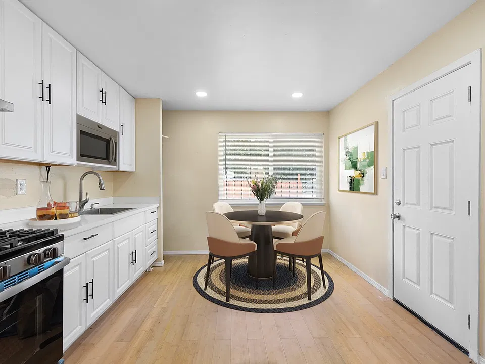 435 Duboce Ave #435
