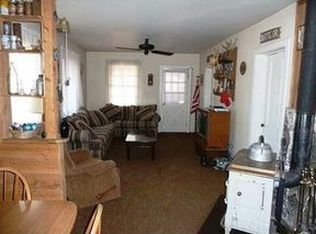 13804 Tennant Rd, Macdoel, CA 96058