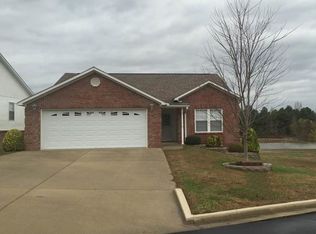 303 Pintail Ln, Poplar Bluff, MO 63901