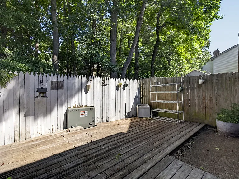 18 Colonies Lndg — Photo 26