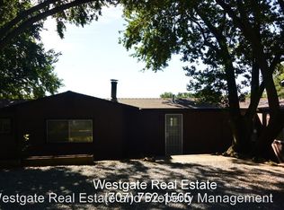 801 Lynch Rd, Petaluma, CA 94954