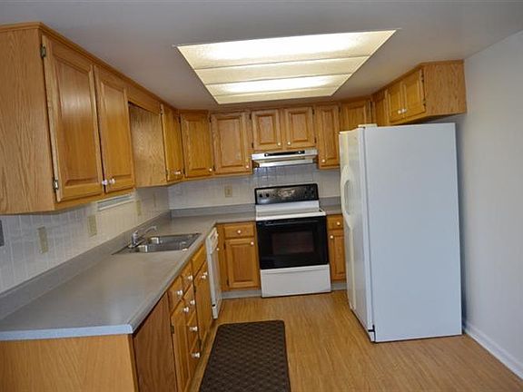 4th image of 1406 Wardmier Dr