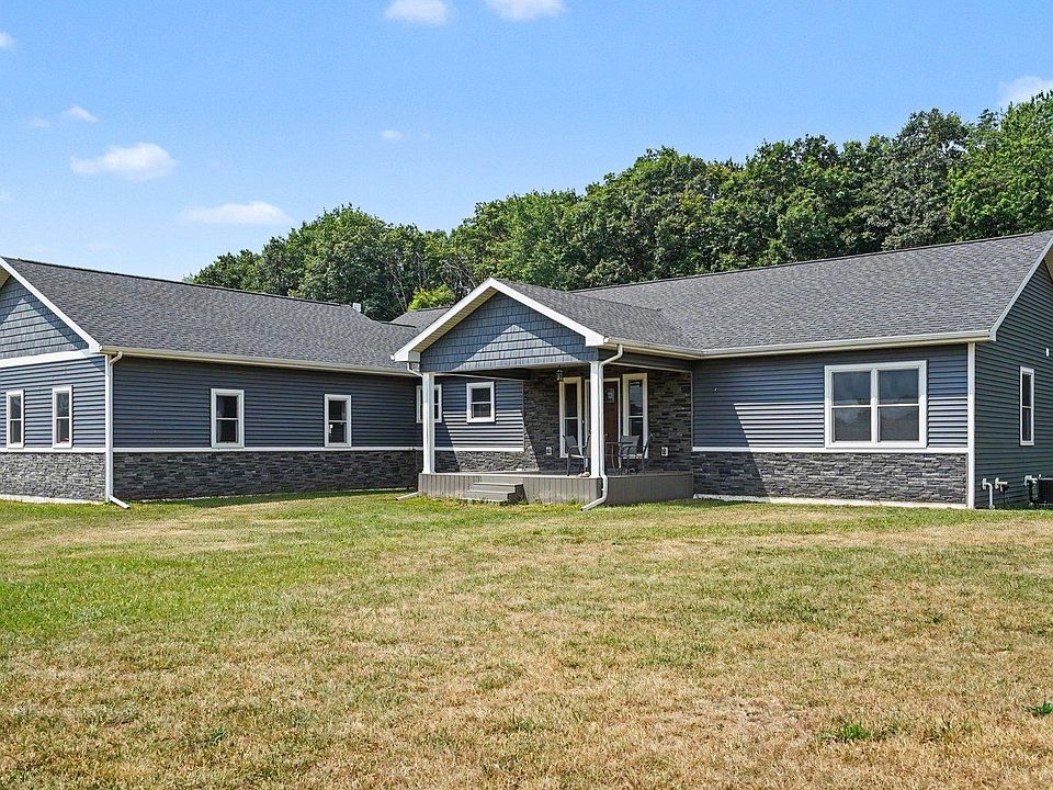 1st image of 5819 Horse Creek Dr