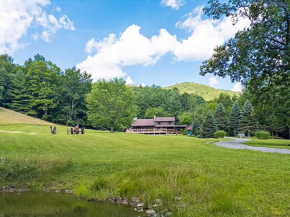 5th image of 975 Lambs Run Rd