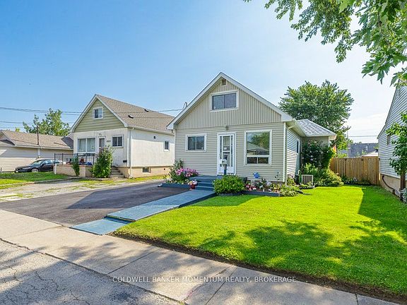 3rd image of 4092 Muir Ave