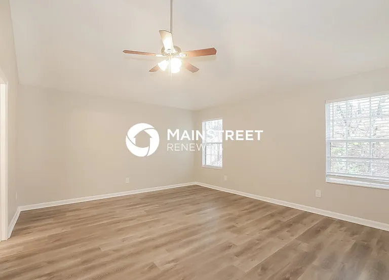 4878 Wilkins Station Dr — Photo 9