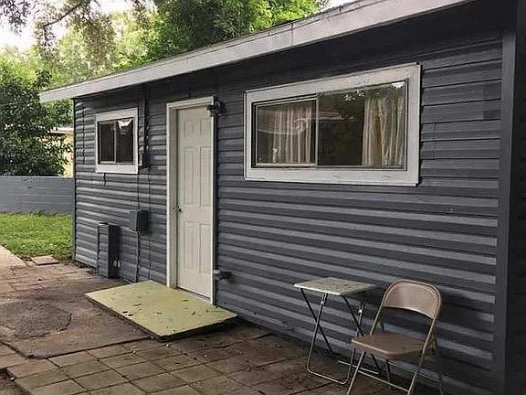 2nd image of 203 Ruby Ave #B