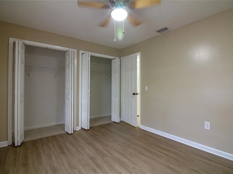 1545 King Ave — Photo 14