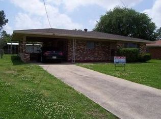 711 Roberts Ave, Jennings, LA 70546