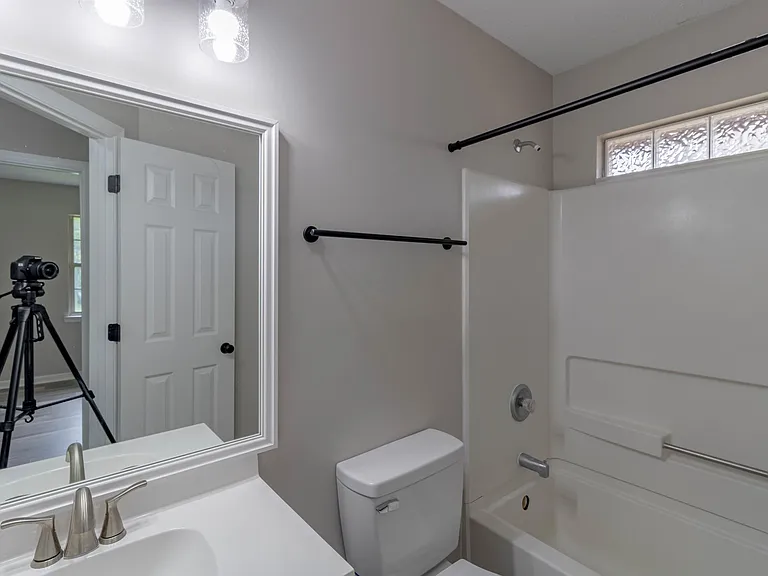 1103 Ballard Dr — Photo 11