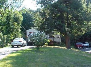 6 Hill St, Rensselaer, NY 12144