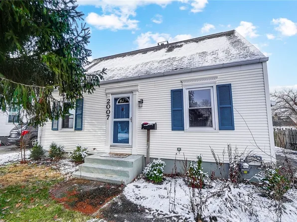 2007 E Bataan Dr, Dayton, OH 45420