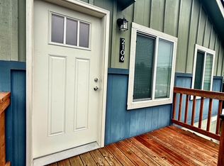 2106 7th St, Bremerton, WA 98312