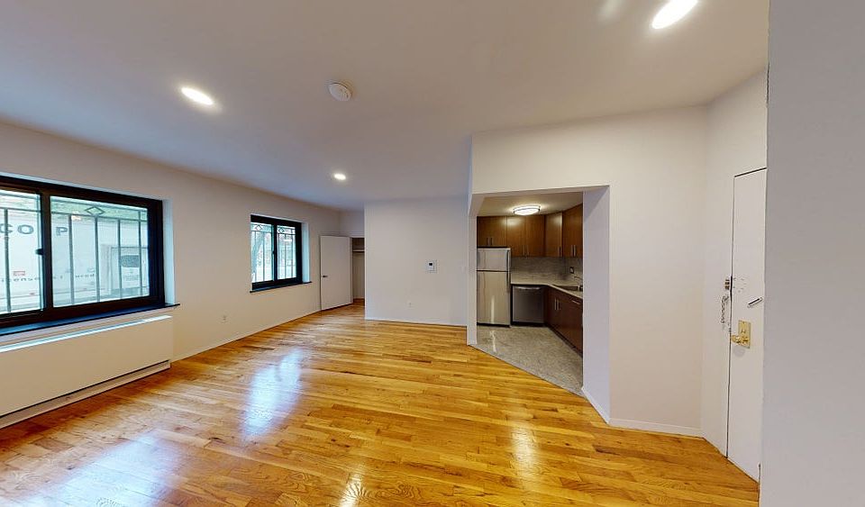1st image of 284 Mott St APT 1G