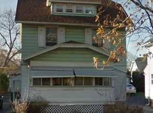 21 Pershing Dr, Rochester, NY 14609