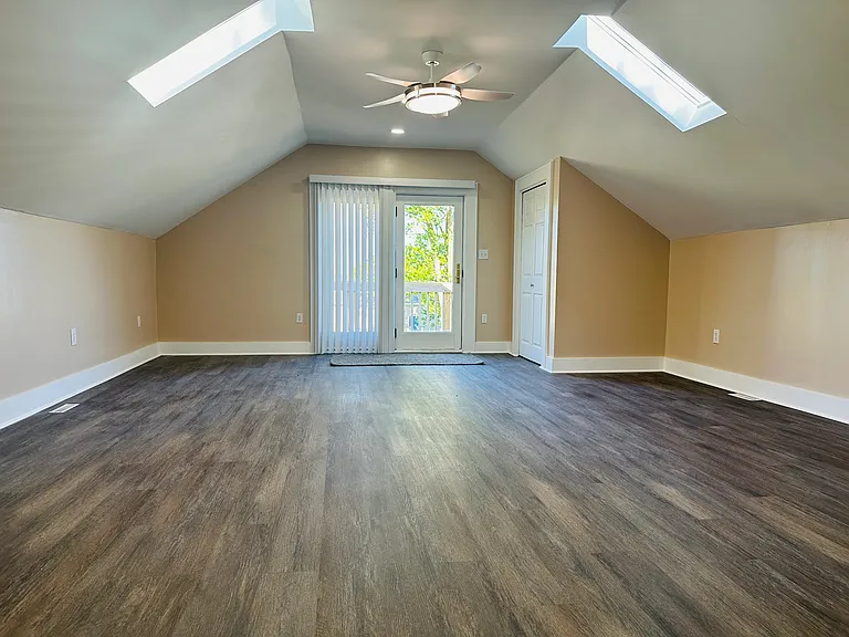 11270 N Rushton Rd #3 — Photo 6