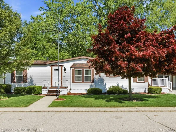 3333 Ravenswood Rd Lot 81, Marysville, MI 48040