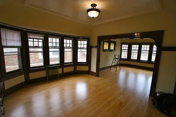 2928 S Lenox St #1 — Photo 2