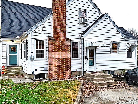 2nd image of 914 32nd St