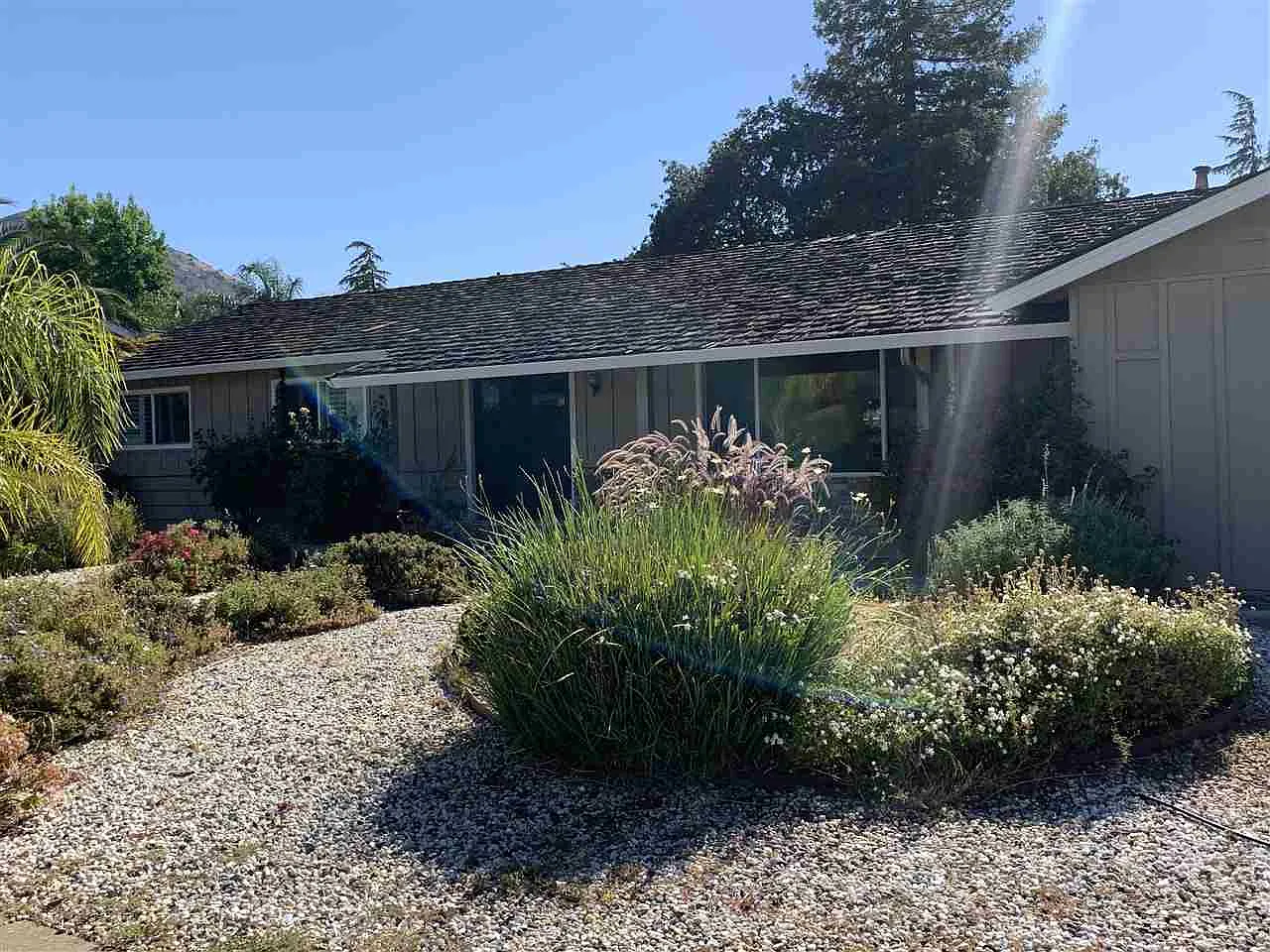 1003 Tiffin Dr photo 1