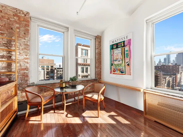 543 Broadway image 7 of 12