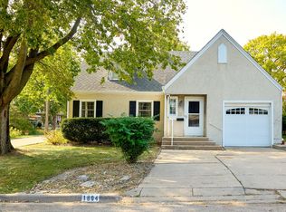 1804 Pike St, Peru, IL 61354