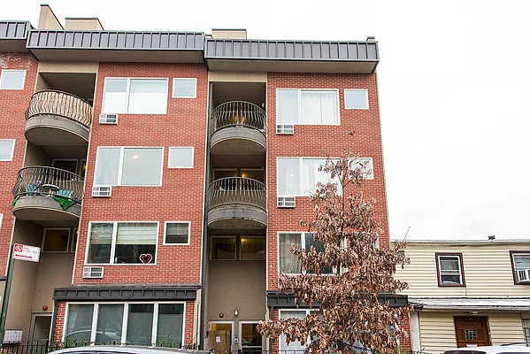 Rented by CORE | media 18