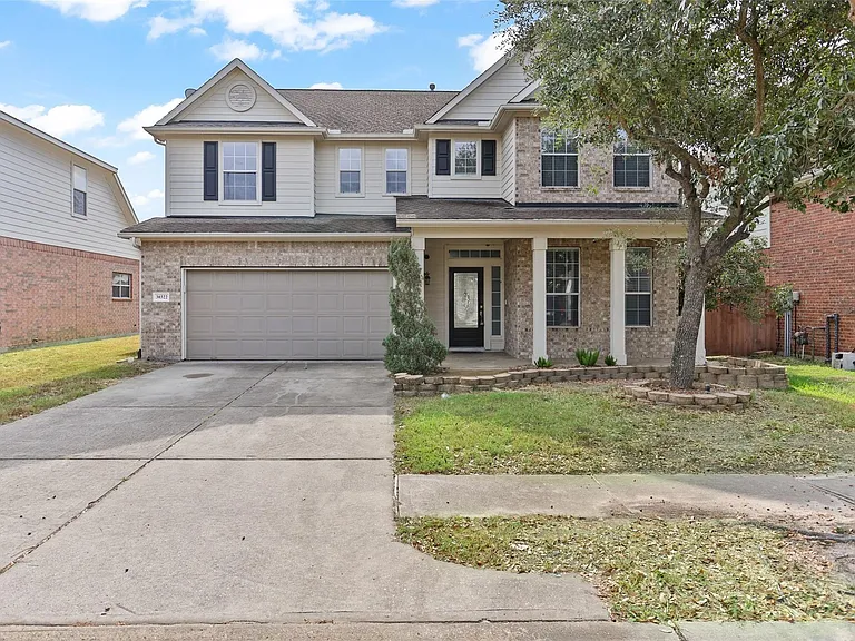 30322 Deleon Fields Dr — Photo 1