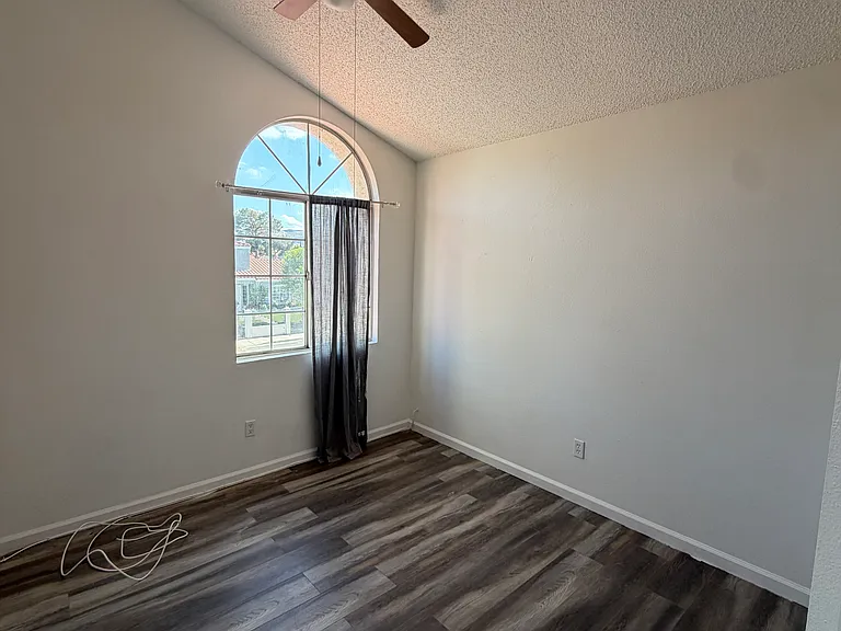 1715 Boysenberry Way — Photo 13