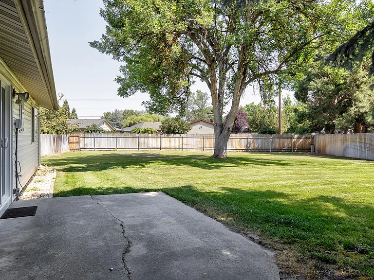 Complete Remodel near Boise River _ Pet Friendly! — Photo 22