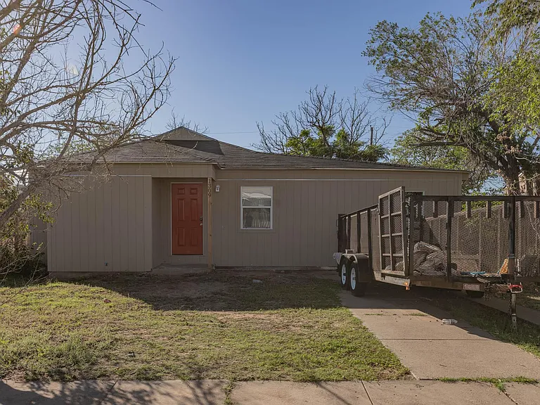 1309 Boatwright St #A — Photo 14